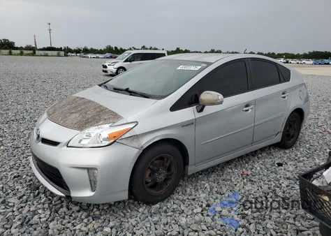 2013 Toyota Prius z USA, uszkodzony, nr VIN JTDKN3DU1D5576049
